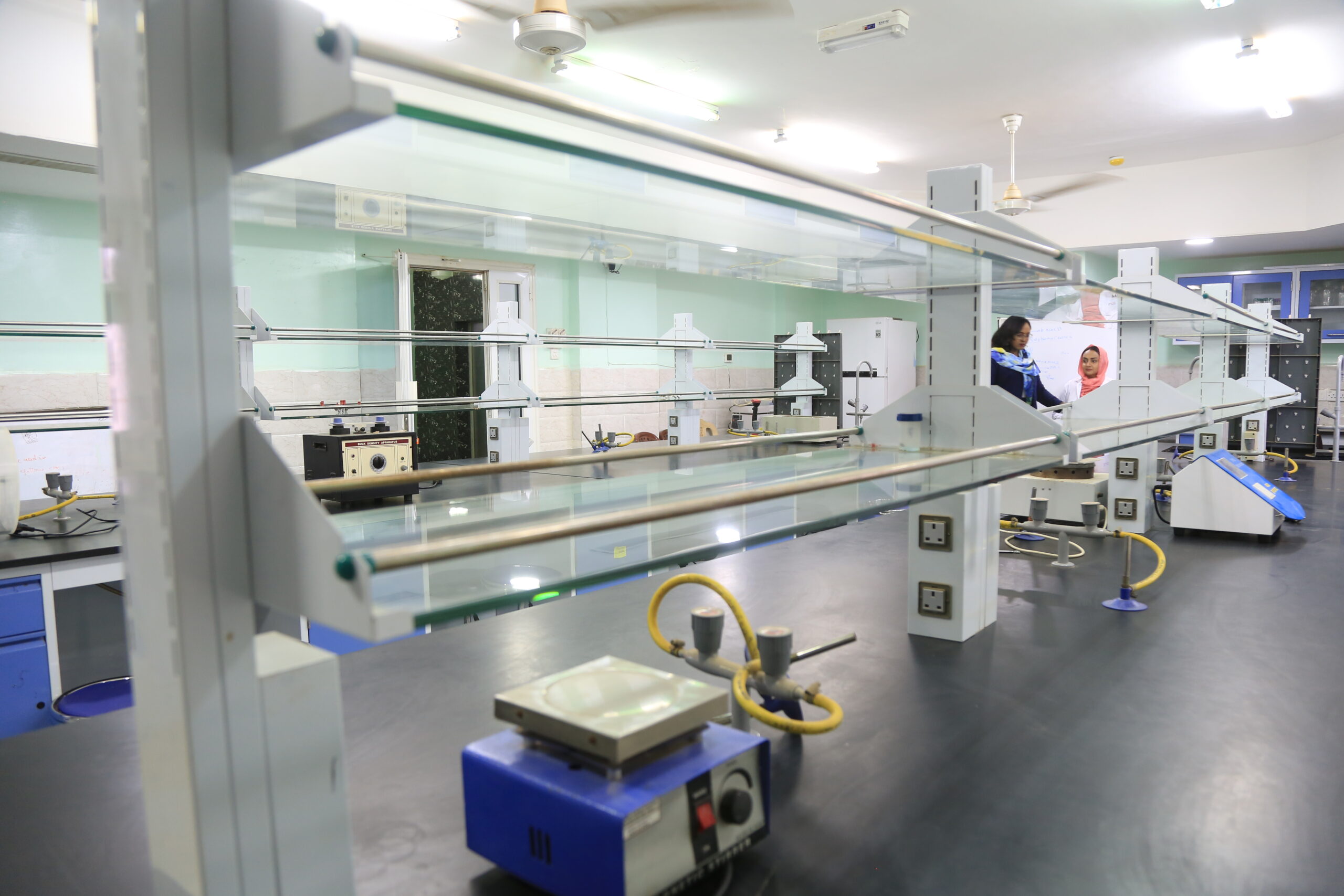 Lab pharmacy (4)