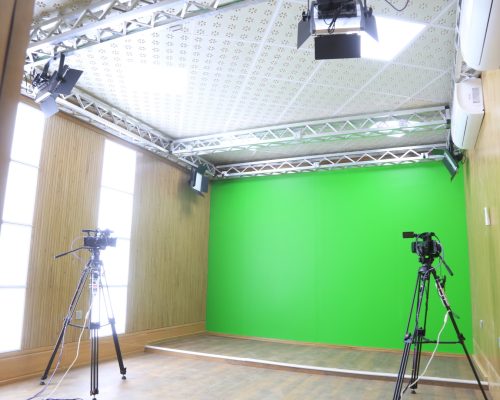 Studio 2